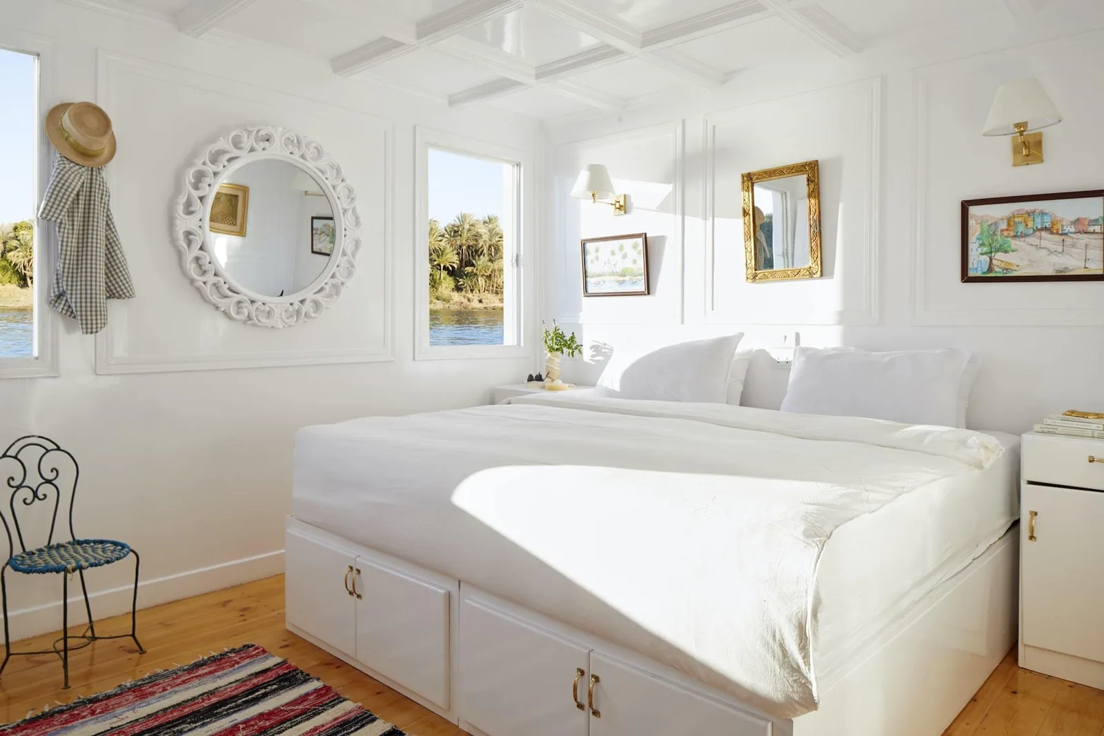 Agatha — каюта Luxury Room